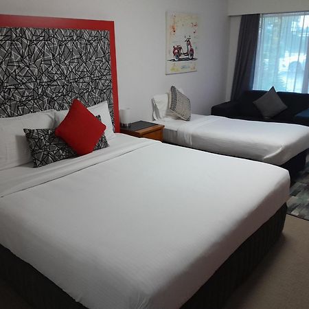 Avaleen Lodge Motor Inn Новра Екстер'єр фото