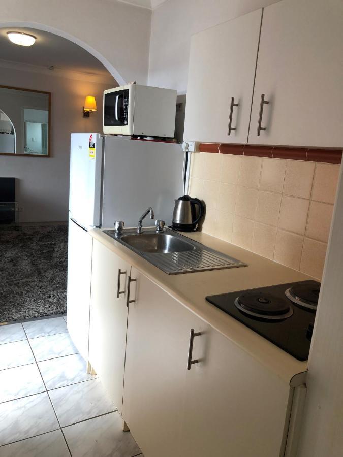Avaleen Lodge Motor Inn Новра Екстер'єр фото
