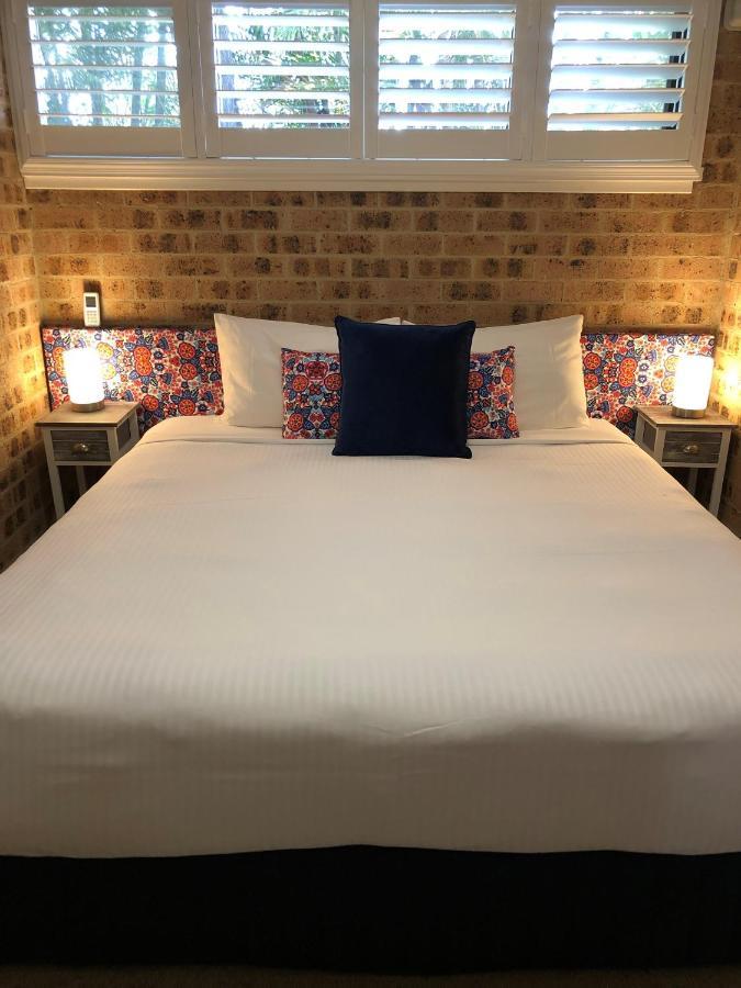 Avaleen Lodge Motor Inn Новра Екстер'єр фото